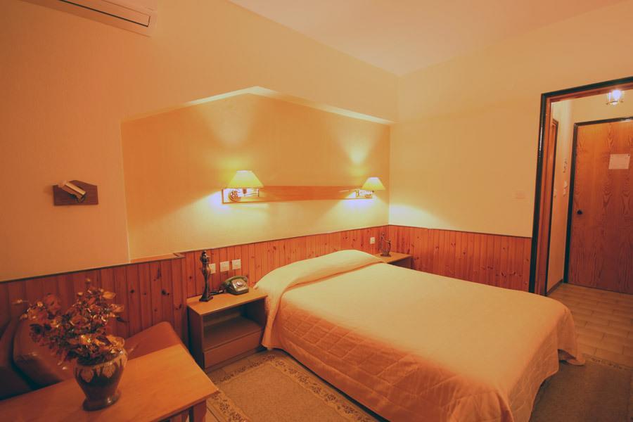 Milionis Forest Hotel เกรเวนา ห้อง รูปภาพ